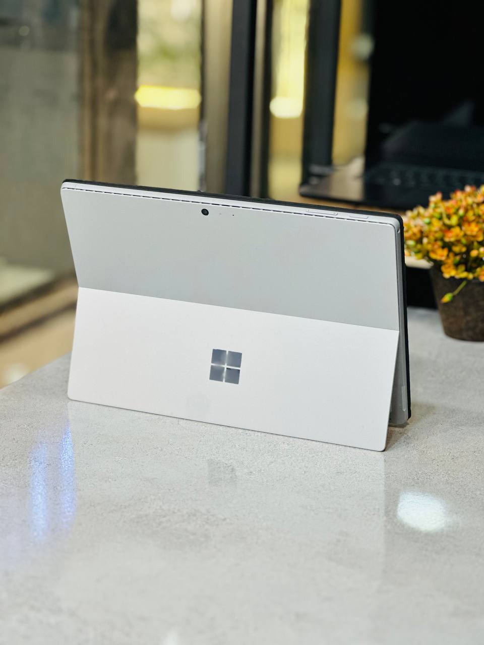 پشت بدنه Microsoft Surface Pro 5