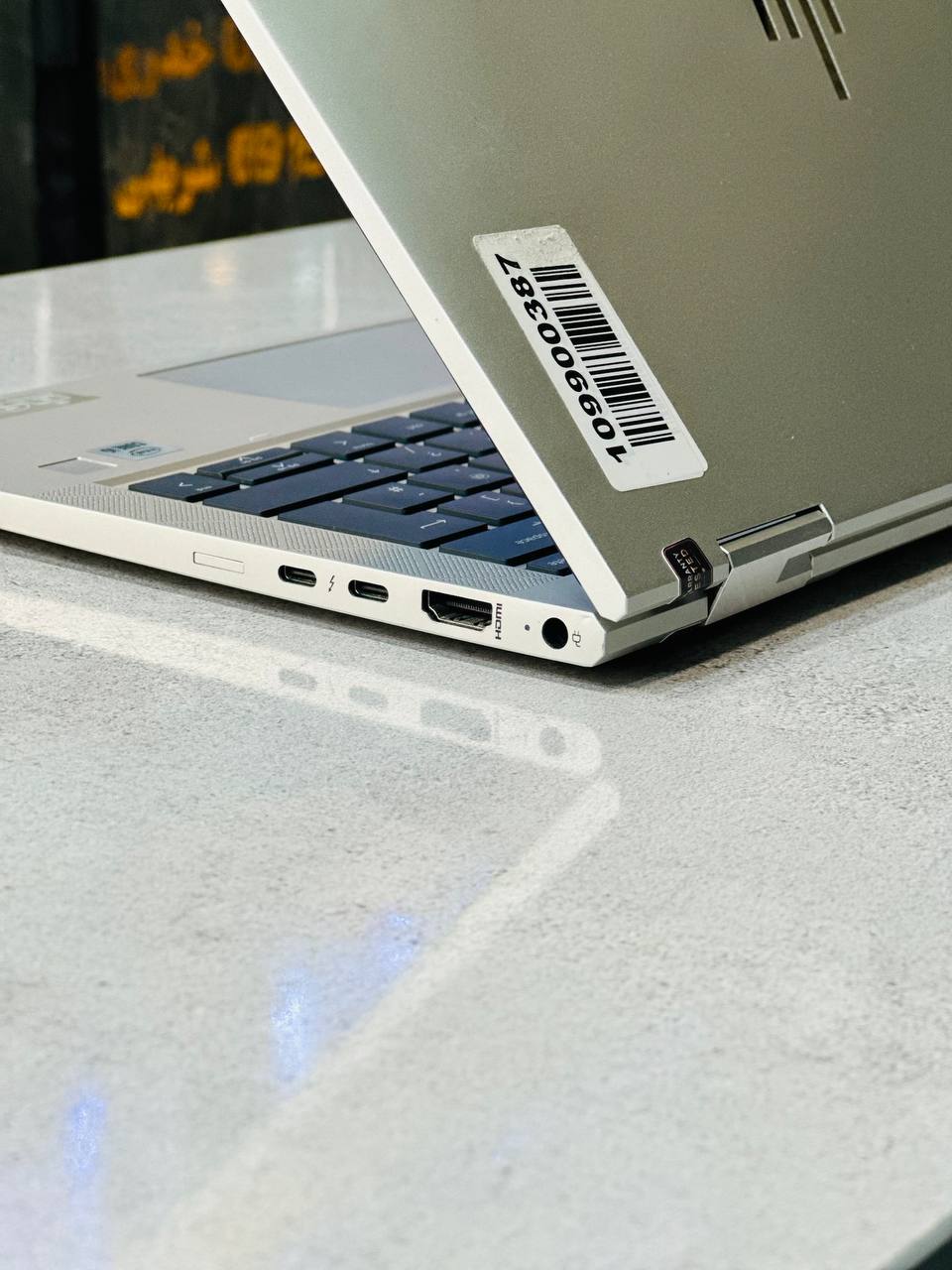 HP EliteBook x360 830 G7 Left Side Ports
