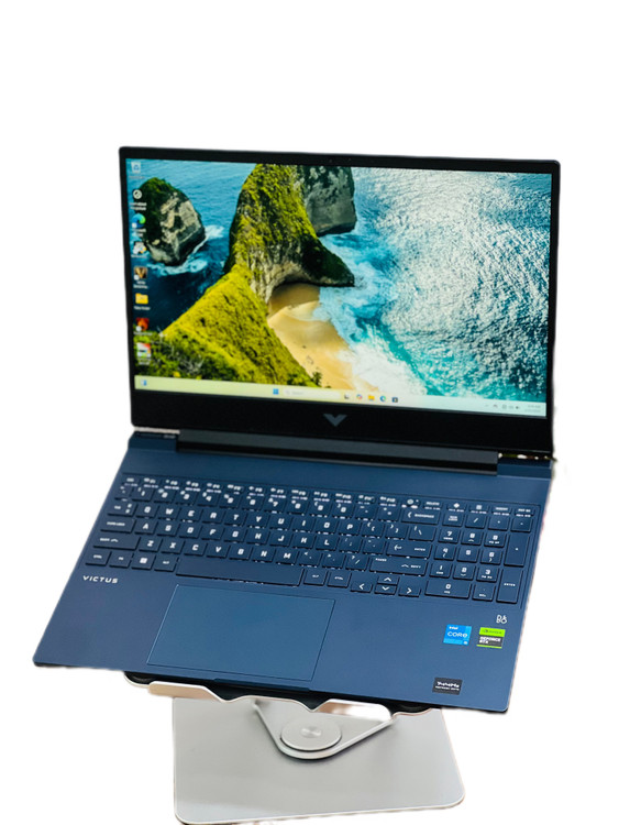 لپ تاپ گیمینگ HP VICTUS 15 با صفحه نمایش 144 هرتز