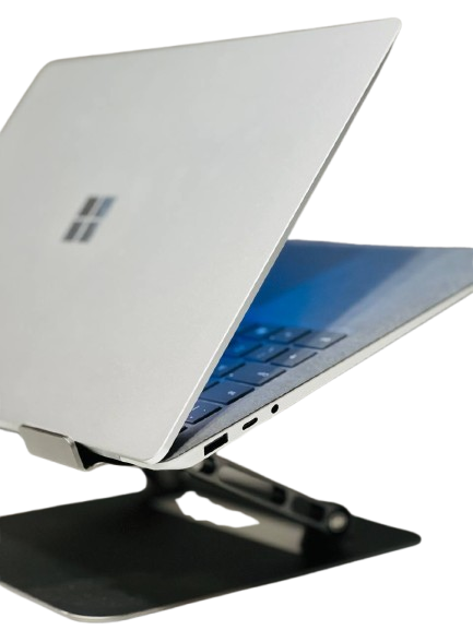 پورتهای کاربردی Microsoft Surface Laptop 4 شامل USB-C، USB-A و جک هدفون – ارتباط آسان و سریع