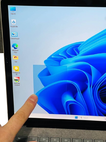 کیبورد ارگونومیک با نور پسزمینه و نمایشگر لمسی 14.1 اینچی 3K لپتاپ Surface Laptop 4 – ایدهآل برای طراحی و مطالعه