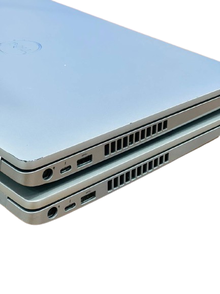 پورتهای متنوع Dell Precision 3551 شامل USB-C، HDMI، Ethernet و USB-A – ارتباط سریع با تجهیزات حرفهای