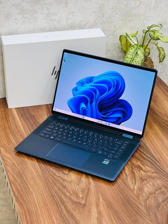 لپتاپ HP Spectre 16 مدل i7-1260P با نمایشگر 16.1 اینچی 4K لمسی، طراحی پریمیوم و بدنه فلزی