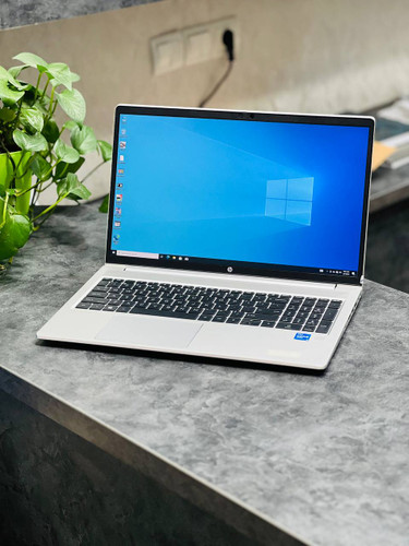 لپتاپ HP ProBook 650 G8 با نمایشگر 15.6 اینچی FHD، طراحی مقاوم و مناسب برای کارهای اداری و تجاری