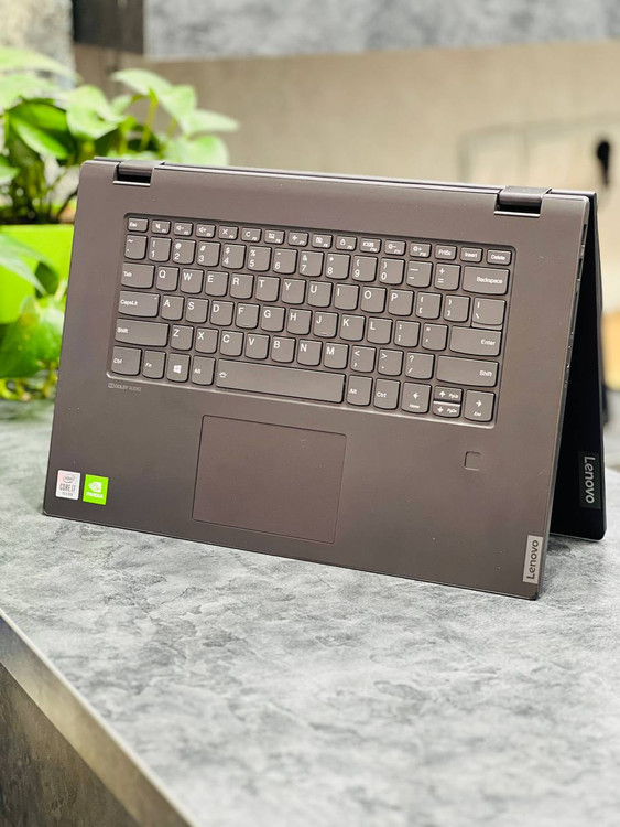 Lenovo IdeaPad Flex 15 در حالت تبلت، ایدهآل برای طراحی، یادداشتبرداری و استفاده مالتیمدیا