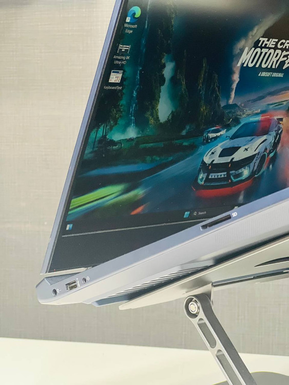 پورتهای سمت چپ HP Victus 15 شامل USB 3.2، USB-C، HDMI، درگاه LAN و جک 3.5mm هدفون/میکروفون