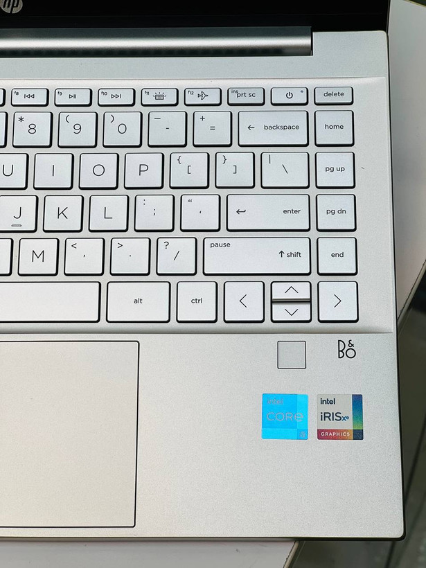 HP Pavilion 14 keyboard view with backlit keys for easy typing