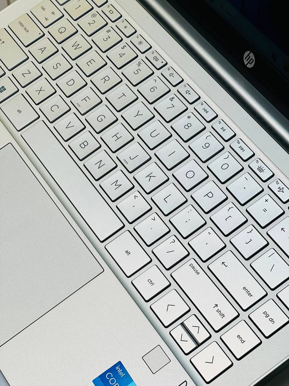 HP Pavilion 14 keyboard view with backlit keys for easy typing