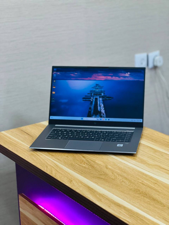 تصویر اصلی hp zbook firfly 14g7