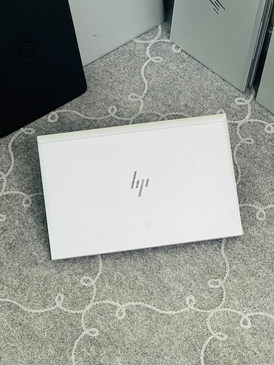 نمای پشت دستگاه