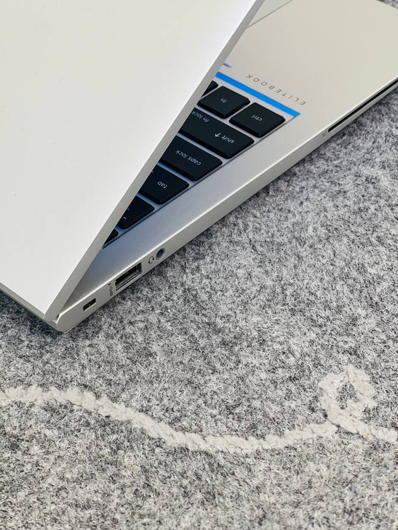 نمای پورت های بغل