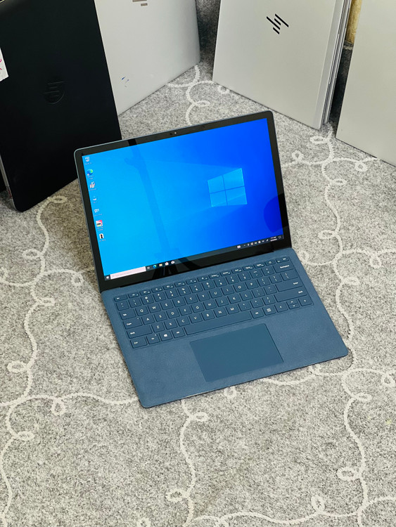 نمای اصلی دستگاه