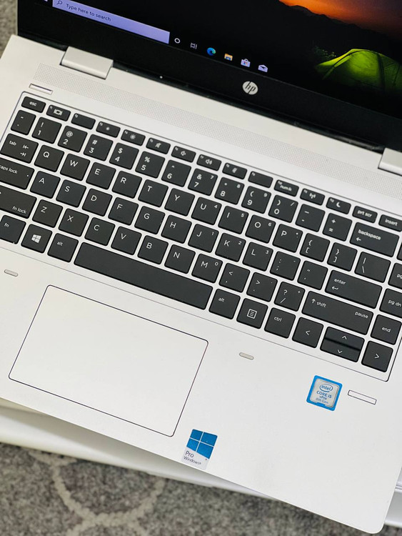 نمای کیبورد دستگاه