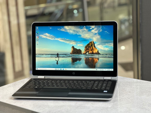 لپتاپ HP pavilion 15 i5-7200U 8gb ddr4 1tb ssd Intel HD 15'6 inch FHD touch x360