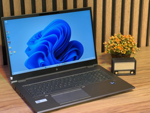 لپتاپ HP zbook fury 17 G8 i7-11850H 16gbddr4 512gbssd 6gb-RTX A3000 17'1 inch FHD