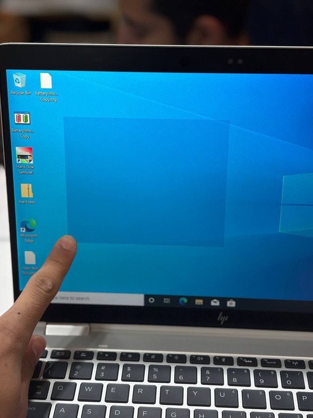 لپتاپ HP elite book 1040 G5 i5-8250U 16gb ddr4 256gb ssd Intel UHD 14'1 inch FHD X360 touch