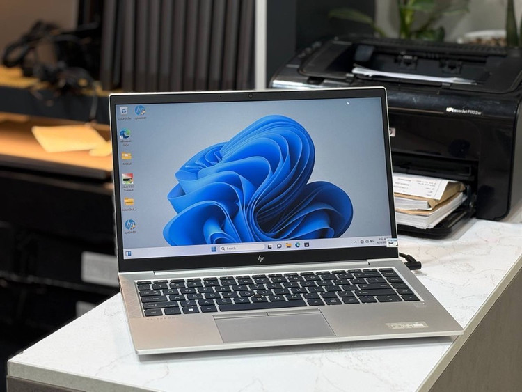 لپتاپ HP elite book 1040 G5 i5-8250U 16gb ddr4 256gb ssd Intel UHD 14'1 inch FHD X360 touch