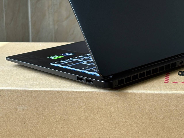 لپتاپ HP omen transcend 14 ultra7-155H 16gb ddr5 1Tb ssd 8gb-rtx 4060 14'1 inch 2k