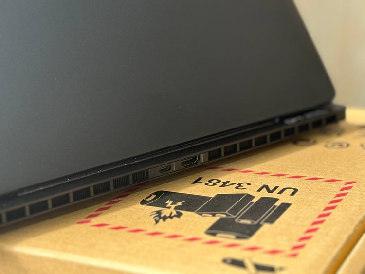 لپتاپ HP omen transcend 14 ultra9-185HS 32gb ddr5 1Tb ssd 8gb-rtx 4070 14'1 inch 2k
