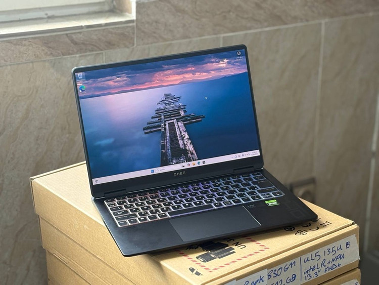 لپتاپ HP omen transcend 14 ultra9-185HS 32gb ddr5 1Tb ssd 8gb-rtx 4070 14'1 inch 2k