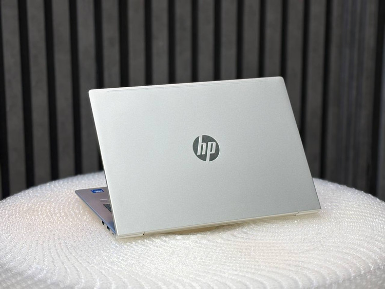 لپتاپ HP probook 4 G1i R14 CORE3-100U 8gb ddr4 512gb ssd Intel 14'1 inch FHD