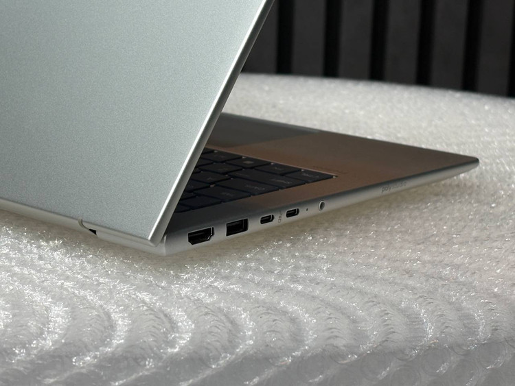 لپتاپ HP probook 4 G1i R14 CORE3-100U 8gb ddr4 512gb ssd Intel 14'1 inch FHD