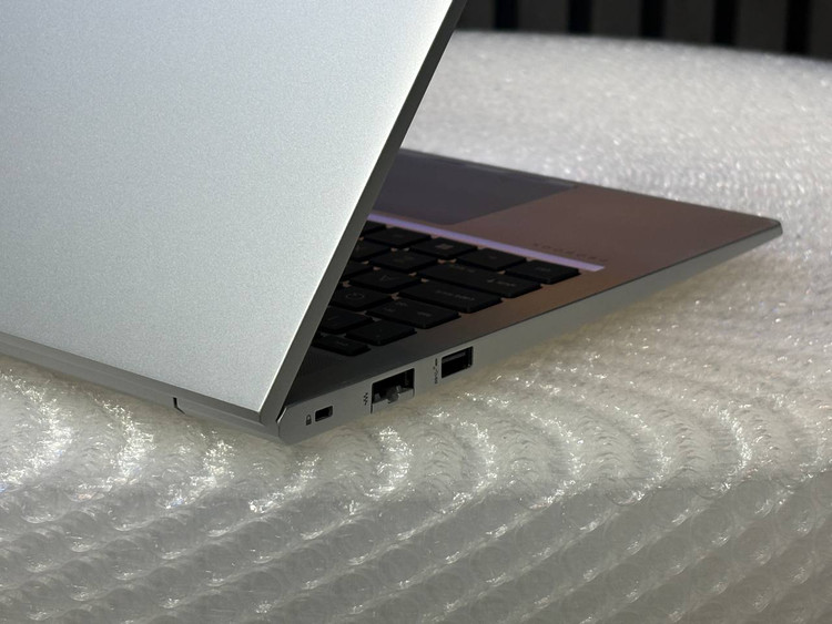 لپتاپ HP probook 450 G10 i5-1340P 8gb ddr4 512gb ssd Intel UHD 15'6 inch 2k