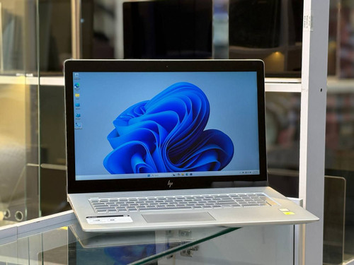 لپتاپ HP ENVY 17 i7-1065G7 12gb ddr4 512gb ssd 2gb-Geforce MX 330 17'1 inch FHD touch