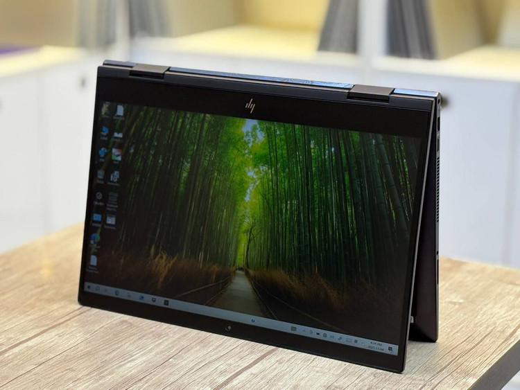 لپتاپ HP ENVY 15 ryzen5-2500U 8gb ddr4 256gb ssd 2gb-vega8 15'6 inch FHD touch x360