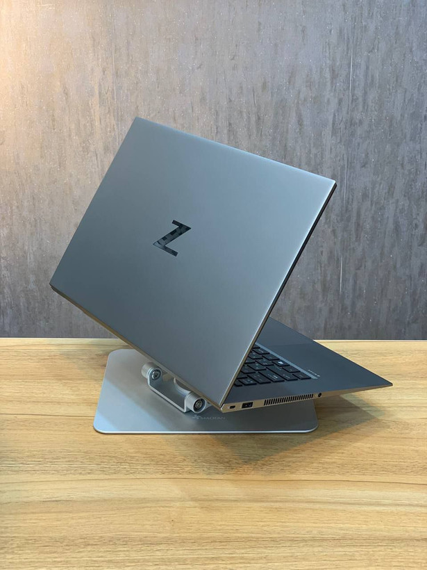 لپتاپ HP zbook studio 15G7 i7-10750H 32gb ddr4 512gb ssd 4gb-T2000 15'6 inch FHD