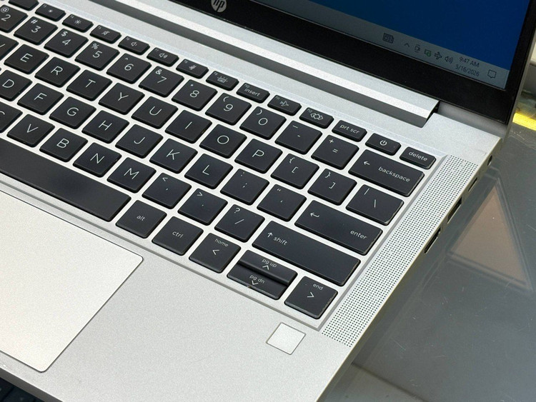 لپتاپ HP pro book 430 G8 i5-1135G7 8gb ddr4 256gb ssd Intel iris xe 13.3 inch HD