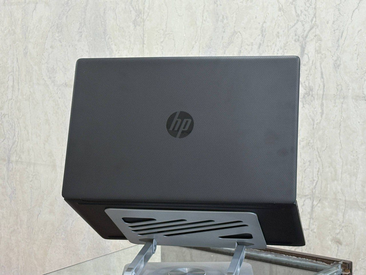 لپتاپ HP LAPTOP 17 ryzen5-7520U 8gb ddr5 512gb ssd AMD512 17'3 inch FHD BLACK