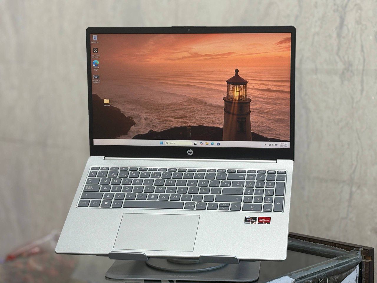 لپتاپ HP LAPTOP 15 ryzen5-7520U 8gb ddr5 512gb ssd AMD512 15'6 inch FHD silver