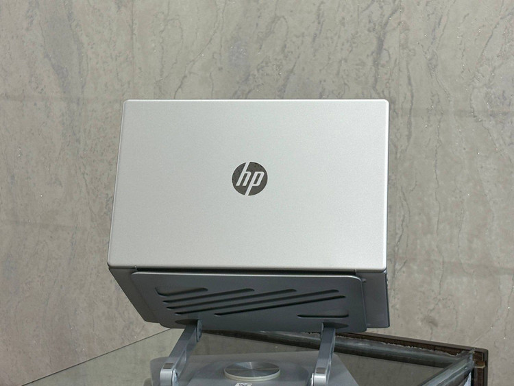 لپتاپ HP LAPTOP 14 Ryzen5-7530U 8gb ddr5 256gb ssd AMD 512 14'1 inch FHD silver
