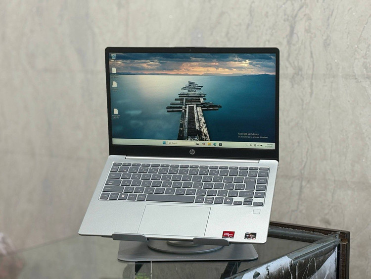 لپتاپ HP LAPTOP 14 Ryzen5-7530U 8gb ddr5 256gb ssd AMD 512 14'1 inch FHD silver