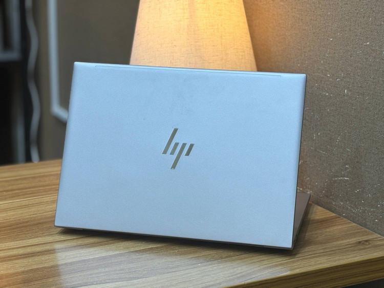 لپتاپ HP zbook firefly 14 G11 ultra5-125U 16gb ddr4 512gb ssd Intel+NPU 14'1 inch FHD