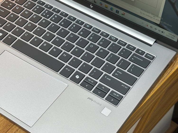 لپتاپ HP zbook firefly 14 G11 ultra5-125U 16gb ddr4 512gb ssd Intel+NPU 14'1 inch FHD