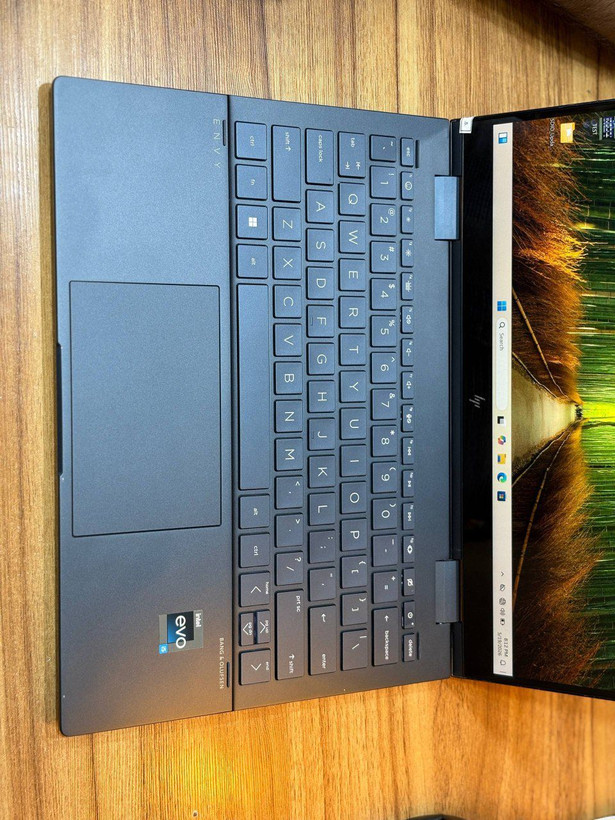 لپتاپ HP ENVY 13 i5-1230U 8gb ddr4 512gb ssd Intel iris xe 13'5 inch FHD touch x360