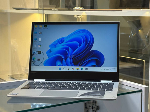 لپتاپ Lenovo YOGA720 i5-8250U 8gb ddr4 256gb ssd Intel UHD 13'5 inch FHD TOUCH X360