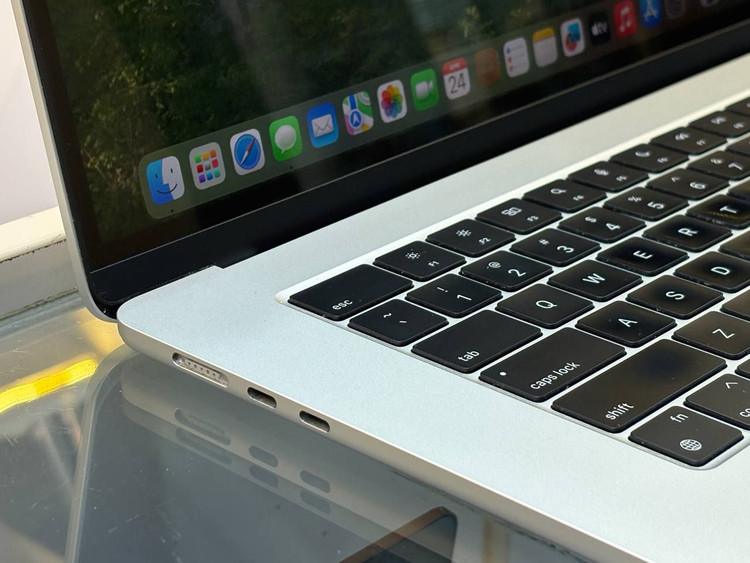 لپتاپ APPLE MACBOOK AIR 2023 M2 8GB DDR4 512GB SSD M2 15'3 INCH 2K