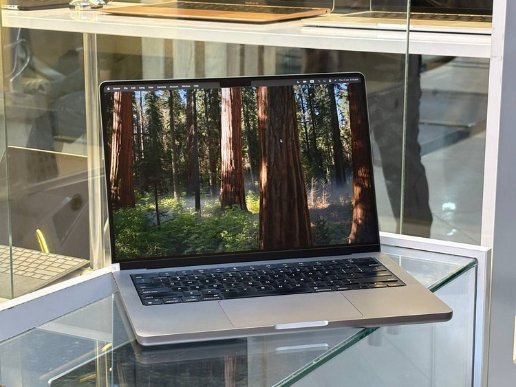 لپتاپ APPLE macbook Air 2021 m1 PRO 16gb ddr4 1tb ssd m1 PRO 13'5 inch 2k