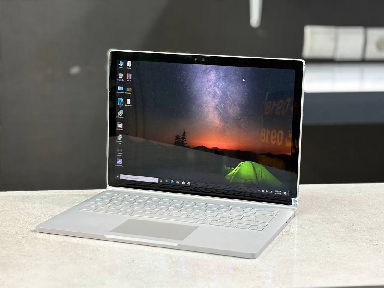لپتاپ Microsoft SURFACE BOOK 2 I7-8650U 16GB DDR4 256GB SSD 2GB-GTX 1050 13.5 inch 3K TOUCH
