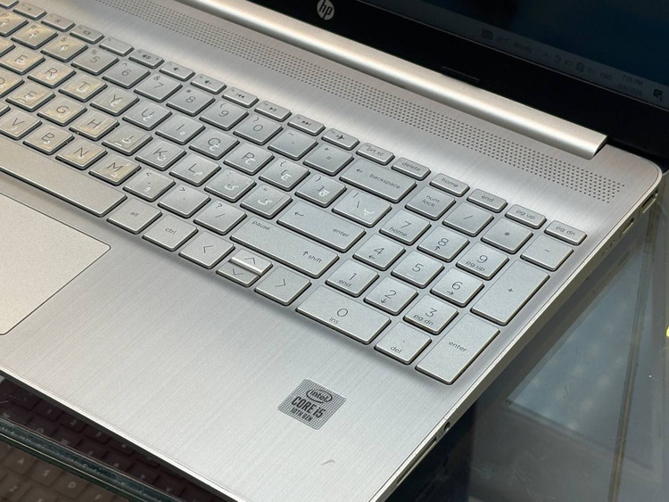 لپتاپ HP LAPTOP 15 I5-1035G1 12GB DDR4 256GB SSD Intel UHD 15'6 INCH FHD