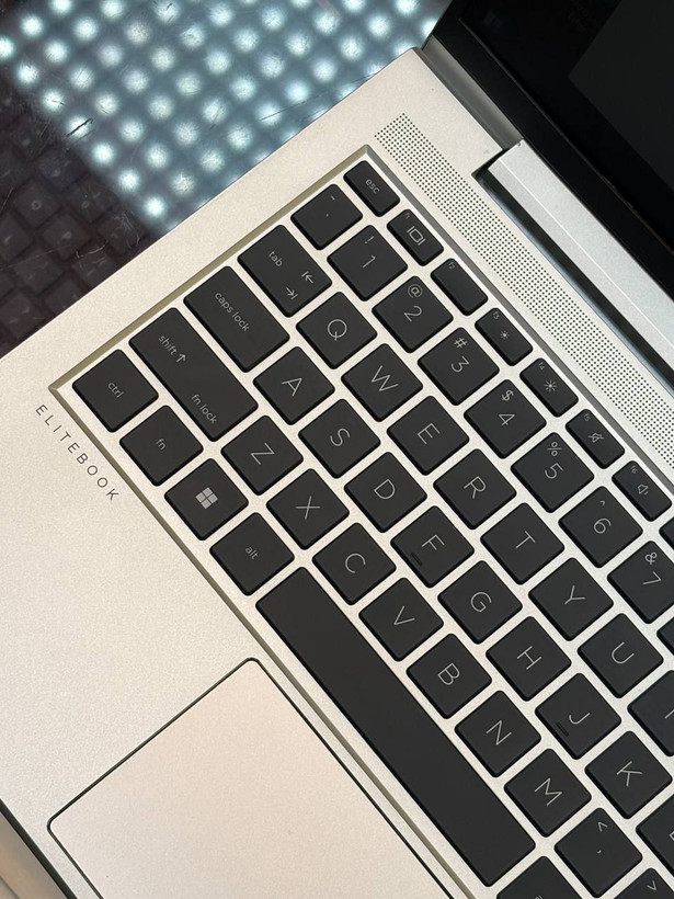 لپتاپ HP ELITE BOOK 640 G9 i5-1235U 16GB DDR4 256GB SSD Intel UHD 14'1 INCH FHD