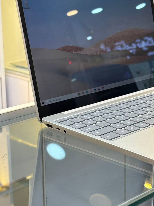 لپ تاپ Microsoft Surface Laptop Go 1 مناسب دانشجویان، برنامهنویسان و کاربران اداری