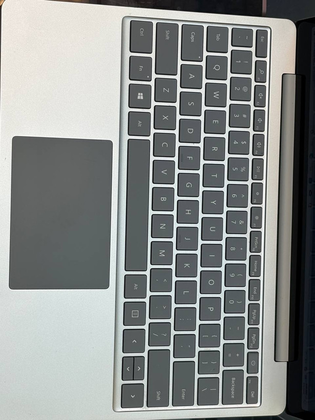 کیبورد و تاچپد Microsoft Surface Laptop Go 1