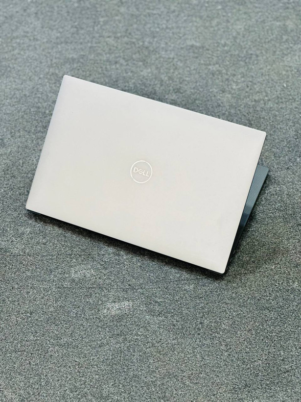 بدنه آلومینیومی لپ تاپ Dell Precision 5570 استوک اروپایی