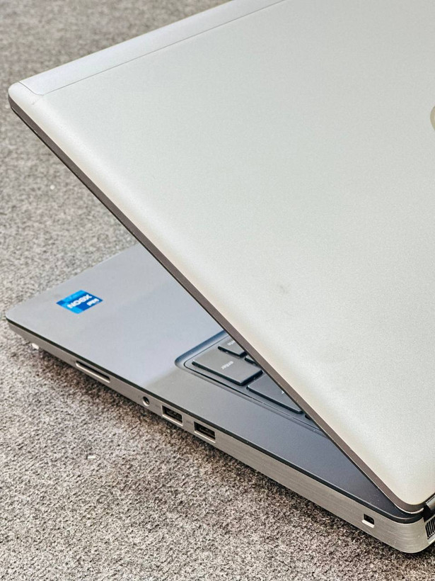 پردازنده Intel Xeon W-11855M لپ تاپ Dell Precision 7760