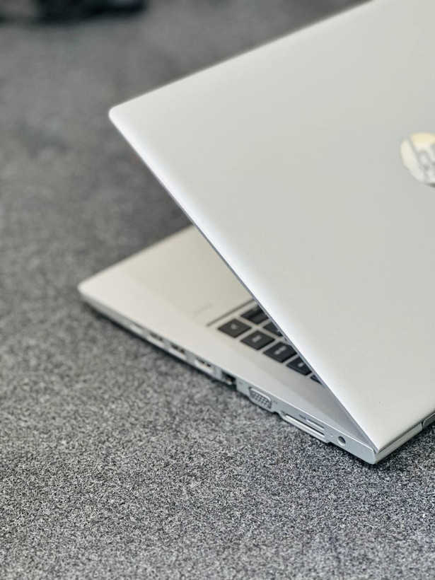 لپتاپ HP PRO BOOK 645 G4 RYZEN7-2700U 8GB DDR4 256GB SSD 1GB AMD 14'1 INCH HD+