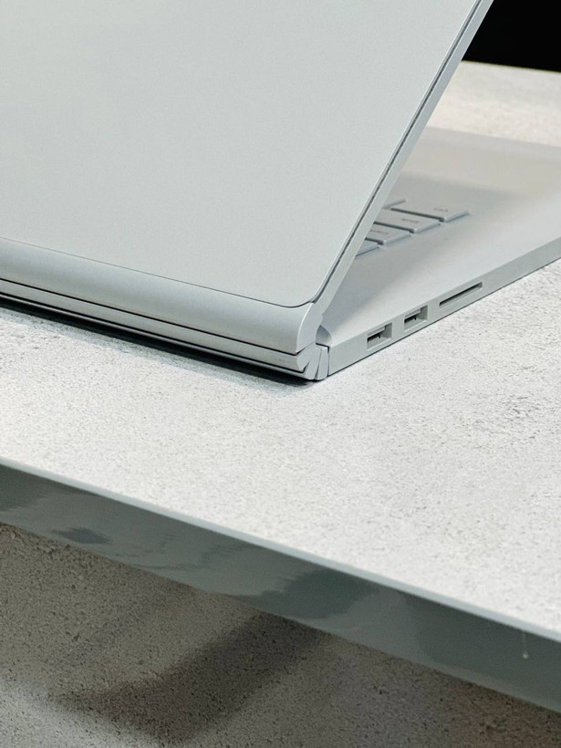 لپتاپ Microsoft surface book 3 i7-1065G7 32gbdr4 512gbssd 6gb-gtx 1660Ti 15'6 4K touch
